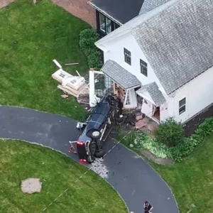 hanson-mass-pickup-crash