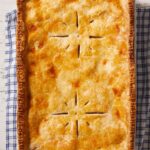 Deep Dish Apple Pie EXPS FT25 40764 JR 0528 10